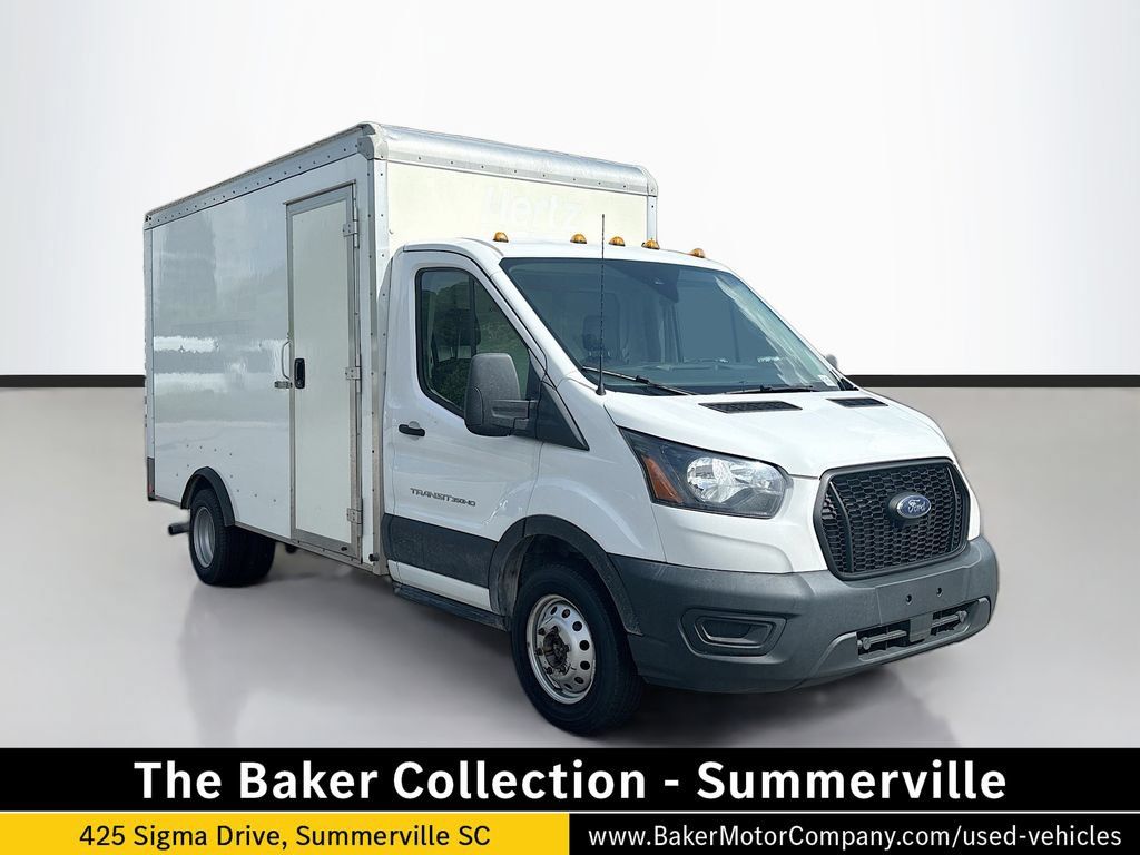 Used 2023 Ford Transit 350 DRW RWD image 1