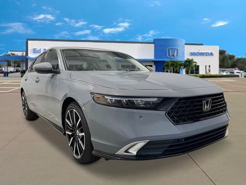 New 2026 Honda Accord Touring image 9