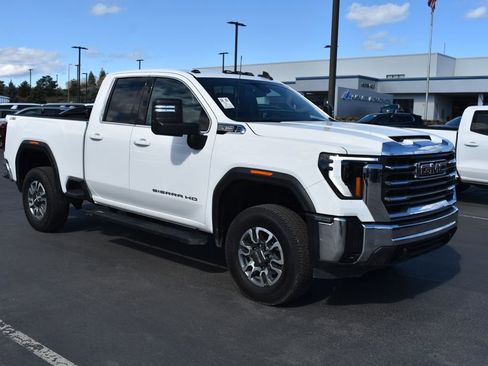 Certified 2024 GMC Sierra 2500 SLE w/ SLE Convenience Package AWD/4WD image 14