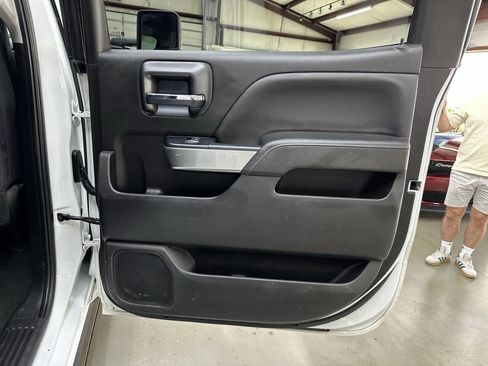 Used 2018 Chevrolet Silverado 3500 LT image 14