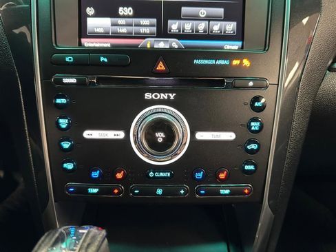 Used 2016 Ford Explorer Limited image 47