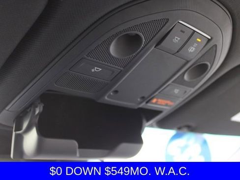 Used 2023 Genesis G70 2.0T image 40