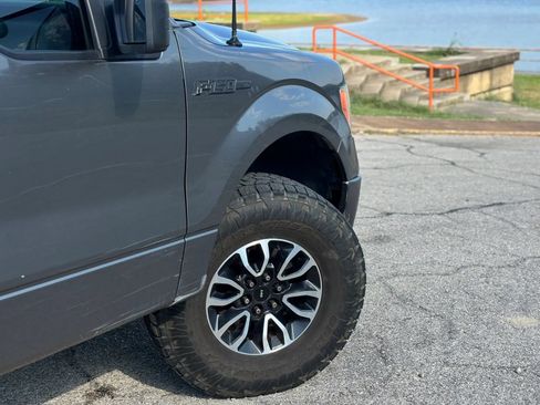 Used 2013 Ford F150 STX w/ Mid Equipment Group AWD/4WD image 10