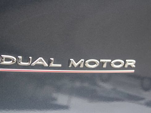 Used 2022 Tesla Model Y Performance AWD/4WD image 6