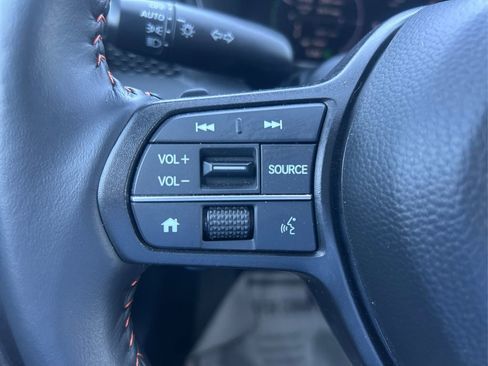 Used 2025 Honda CR-V Sport image 29