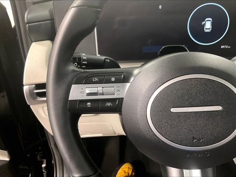 Certified 2025 Hyundai Tucson SEL image 42