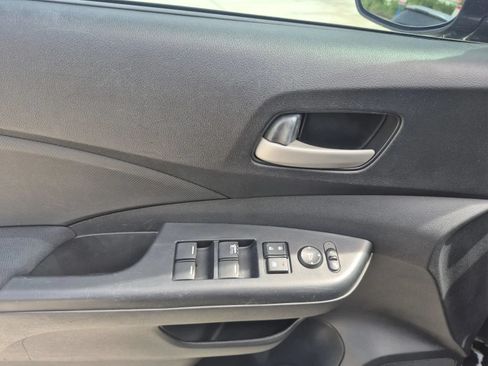 Used 2016 Honda CR-V SE image 11