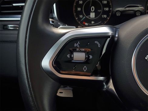 Used 2021 Jaguar F-PACE S image 18