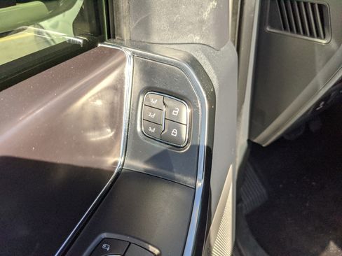 Certified 2024 Ford F150 Platinum image 23