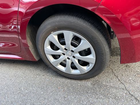 Used 2024 Toyota Corolla LE image 7