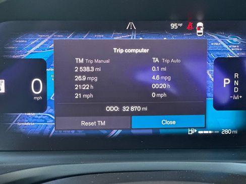 Used 2024 Volvo S60 B5 Core FWD image 34