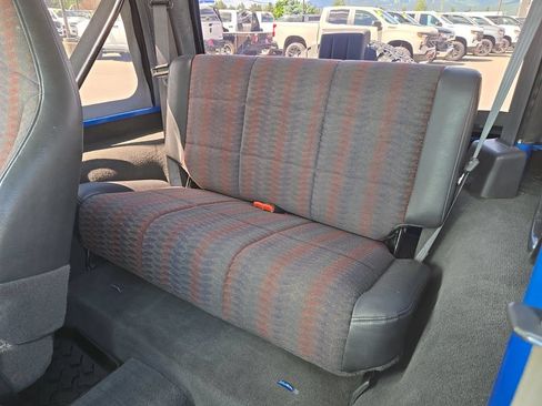 Used 1999 Jeep Wrangler SE AWD/4WD image 14