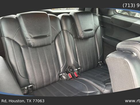 Used 2017 Mercedes-Benz GLS 450 4MATIC image 33