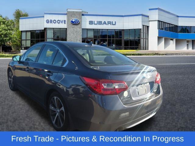 Used 2017 Subaru Legacy 2.5i Limited AWD/4WD image 2