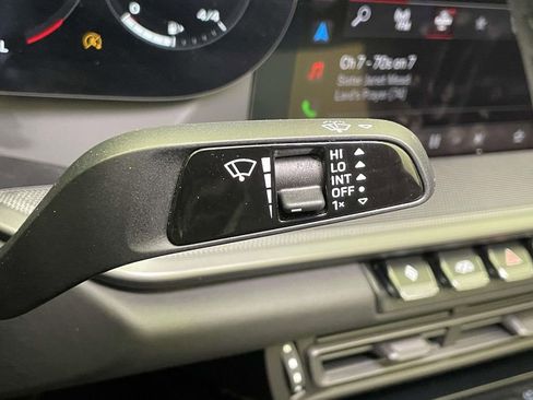 Used 2024 Porsche 911 Carrera S image 40