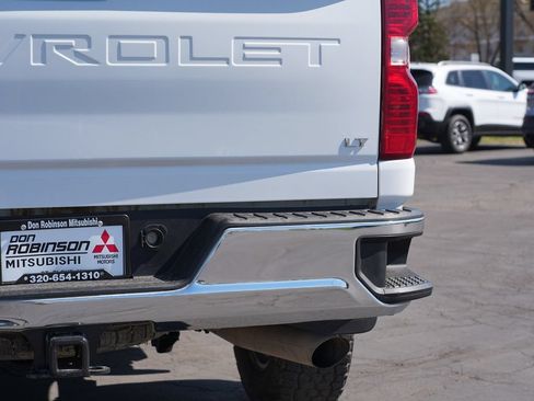 Used 2023 Chevrolet Silverado 2500 LT w/ Convenience Package AWD/4WD image 10