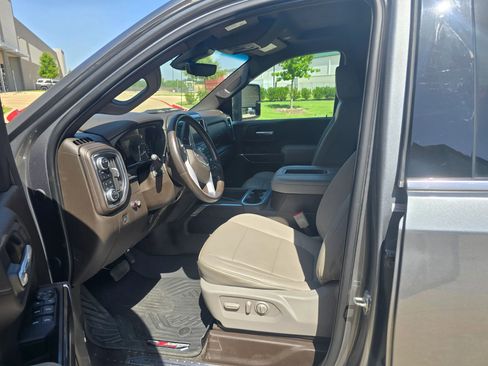 Used 2021 GMC Sierra 1500 SLT image 7
