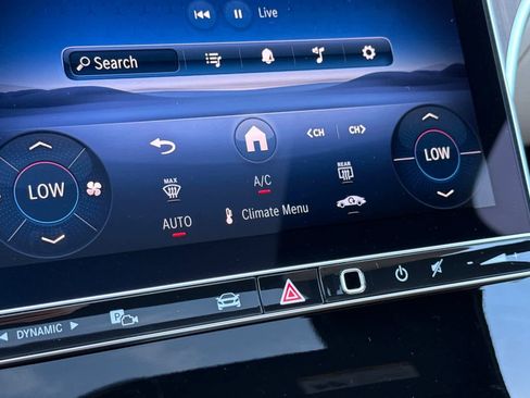 Certified 2025 Mercedes-Benz C 300 Sedan image 18