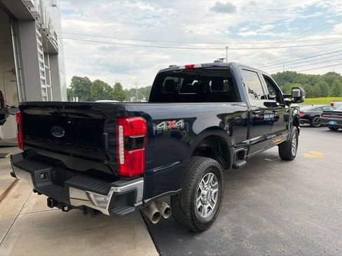Used 2024 Ford F250 Lariat AWD/4WD image 3