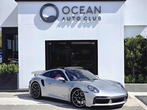Used 2021 Porsche 911 Turbo S image 2