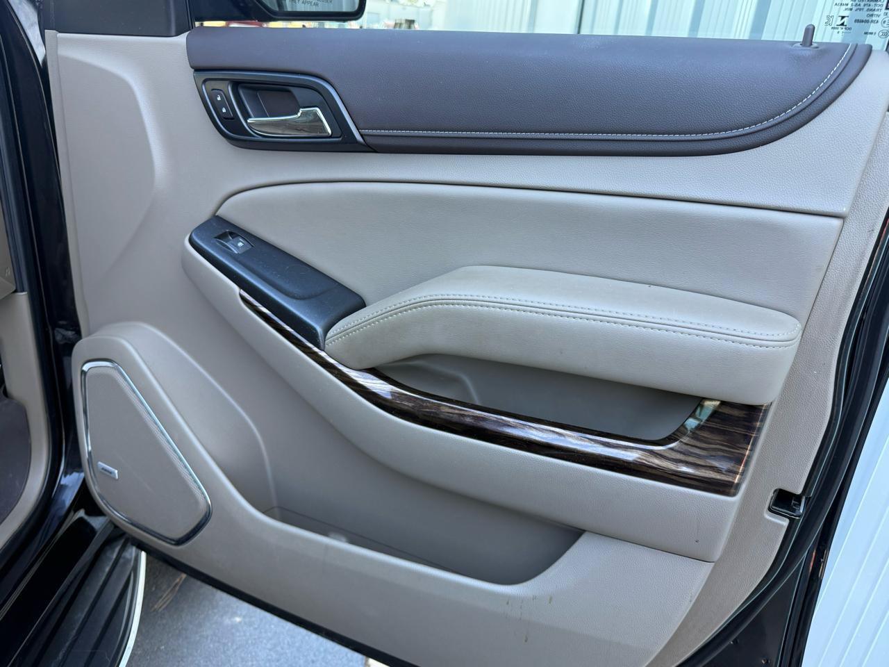Used 2019 GMC Yukon SLT w/ Premium Edition AWD/4WD image 13