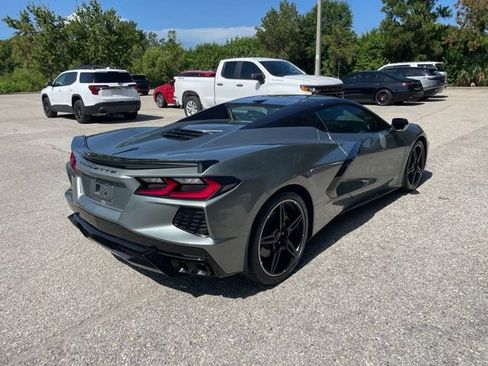 Used 2023 Chevrolet Corvette Stingray Premium Conv w/ 3LT RWD image 2
