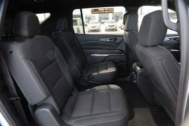 Used 2024 Chevrolet Traverse LT AWD/4WD image 27