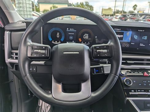 Used 2025 Hyundai Santa Fe SEL image 21