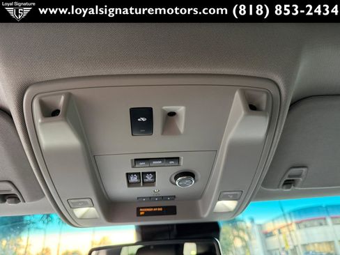 Used 2020 GMC Yukon Denali w/ Denali Ultimate Package image 33