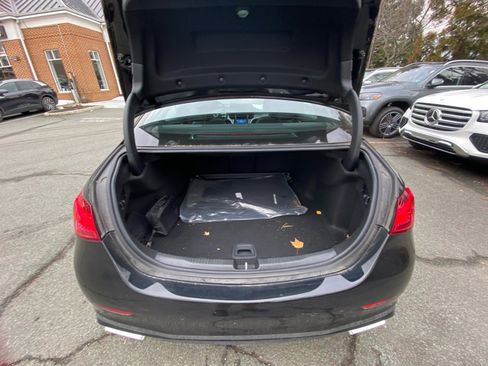 Used 2025 Mercedes-Benz C 300 4MATIC Sedan image 15