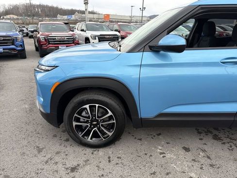 New 2026 Chevrolet TrailBlazer LT w/ LT Cold Weather Package AWD/4WD image 12