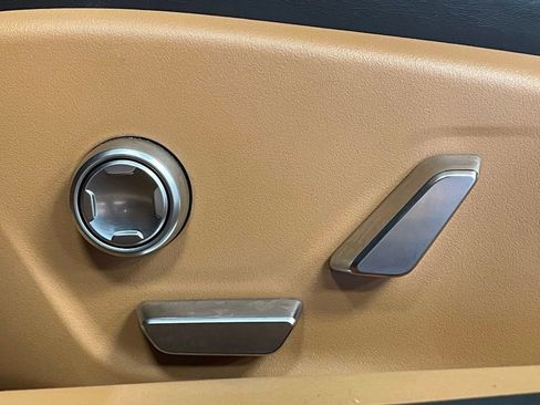 Used 2023 Lucid Air Grand Touring image 15