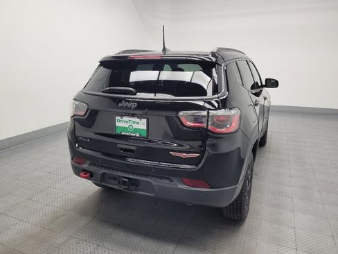Used 2019 Jeep Compass Trailhawk w/ Leather Interior Group AWD/4WD image 7