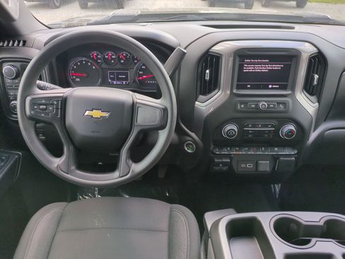 Used 2024 Chevrolet Silverado 2500 Custom w/ Custom Value Package AWD/4WD image 27
