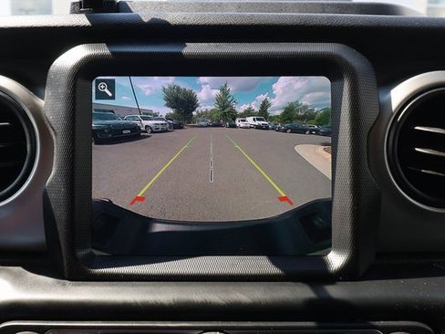 Used 2021 Jeep Gladiator Sport w/ Quick Order Package 24Q 80Th image 9