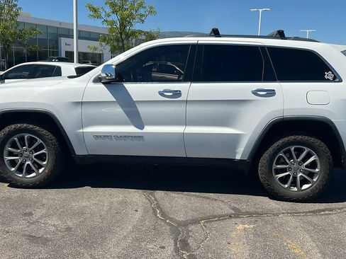 Used 2015 Jeep Grand Cherokee Limited AWD/4WD image 8