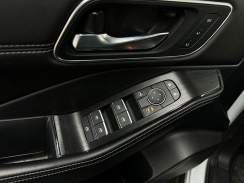 Certified 2024 Nissan Rogue Platinum w/ Platinum Premium Package image 18