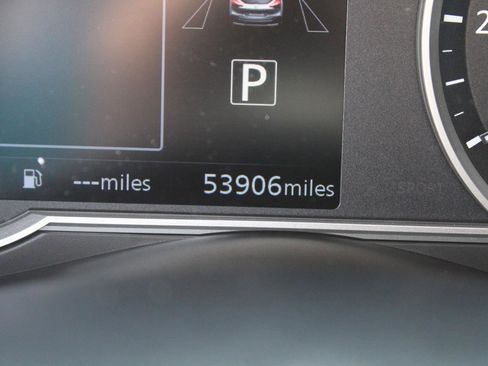 Used 2020 Nissan Kicks SR w/ SR Premium Package FWD image 10