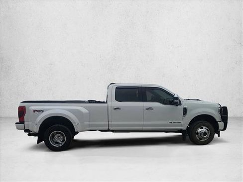 Used 2021 Ford F350 Platinum image 6