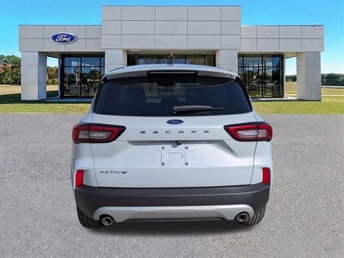 New 2026 Ford Escape Active FWD image 5