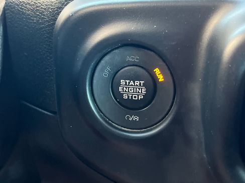 Used 2021 Jeep Wrangler Unlimited Sport AWD/4WD image 22