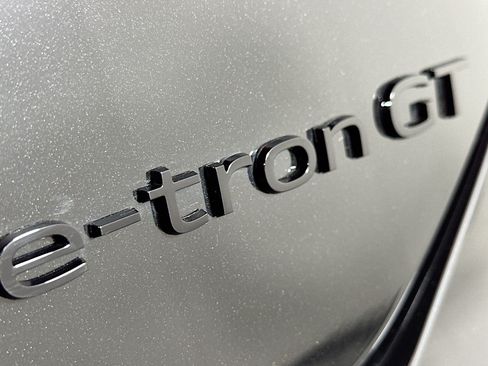 New 2026 Audi S e-tron GT Premium Plus AWD/4WD image 10