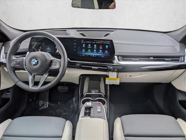 Used 2026 BMW X2 xDrive28i w/ Technology Package AWD/4WD image 15