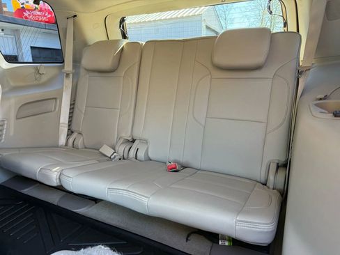 Used 2015 GMC Yukon Denali w/ Open Road Package image 21