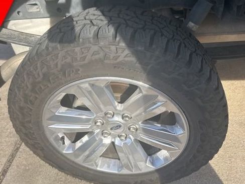 Used 2020 Ford F150 Lariat image 8