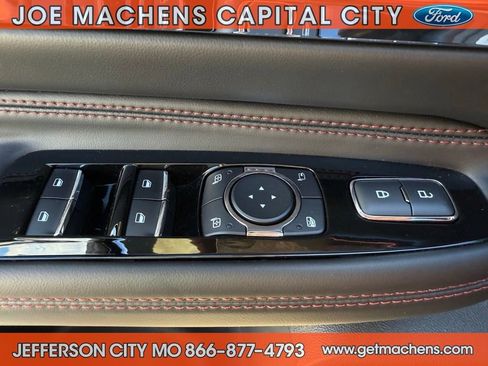 Used 2025 Lincoln Corsair Grand Touring w/ Equipment Group 302A image 22