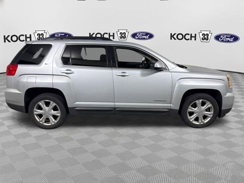 Used 2017 GMC Terrain SLE w/ Driver Alert Package I image 9