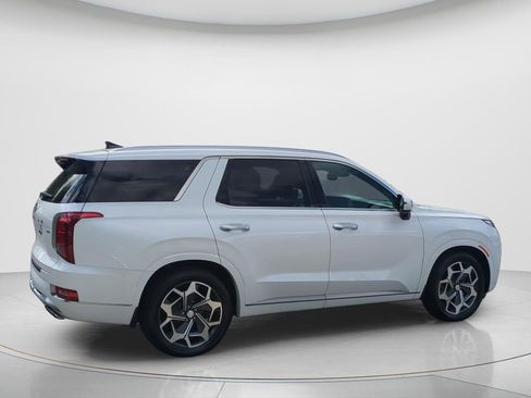 Used 2022 Hyundai Palisade Calligraphy w/ Cargo Package image 3