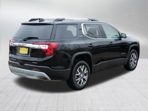 Used 2023 GMC Acadia SLT w/ LPO, Floor Liner Package image 7