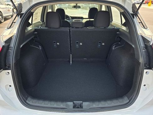 New 2025 Nissan Kicks Play S image 25